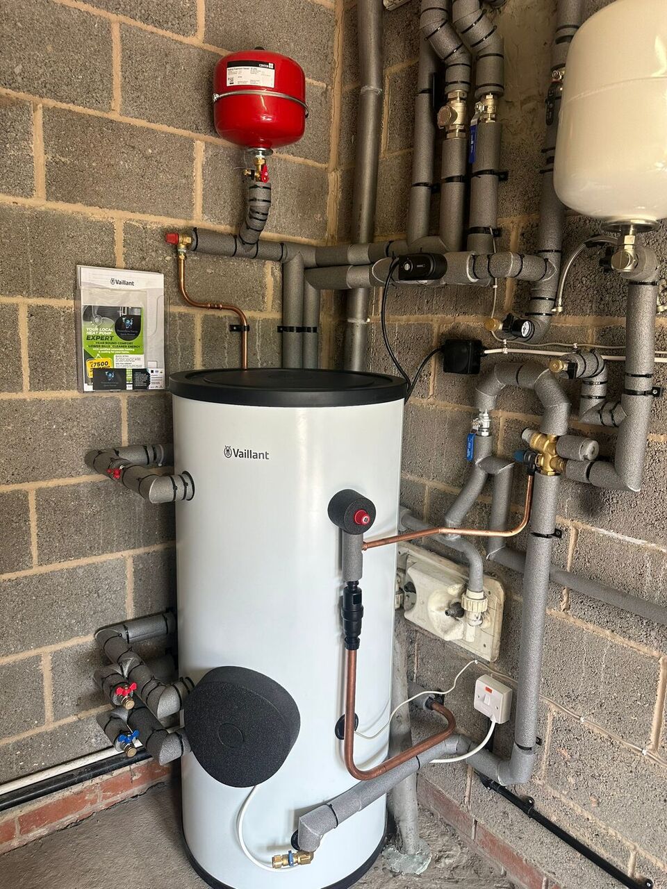 Beautifully neat cylinder and pipework details after Heat Geek certified installation in Preston